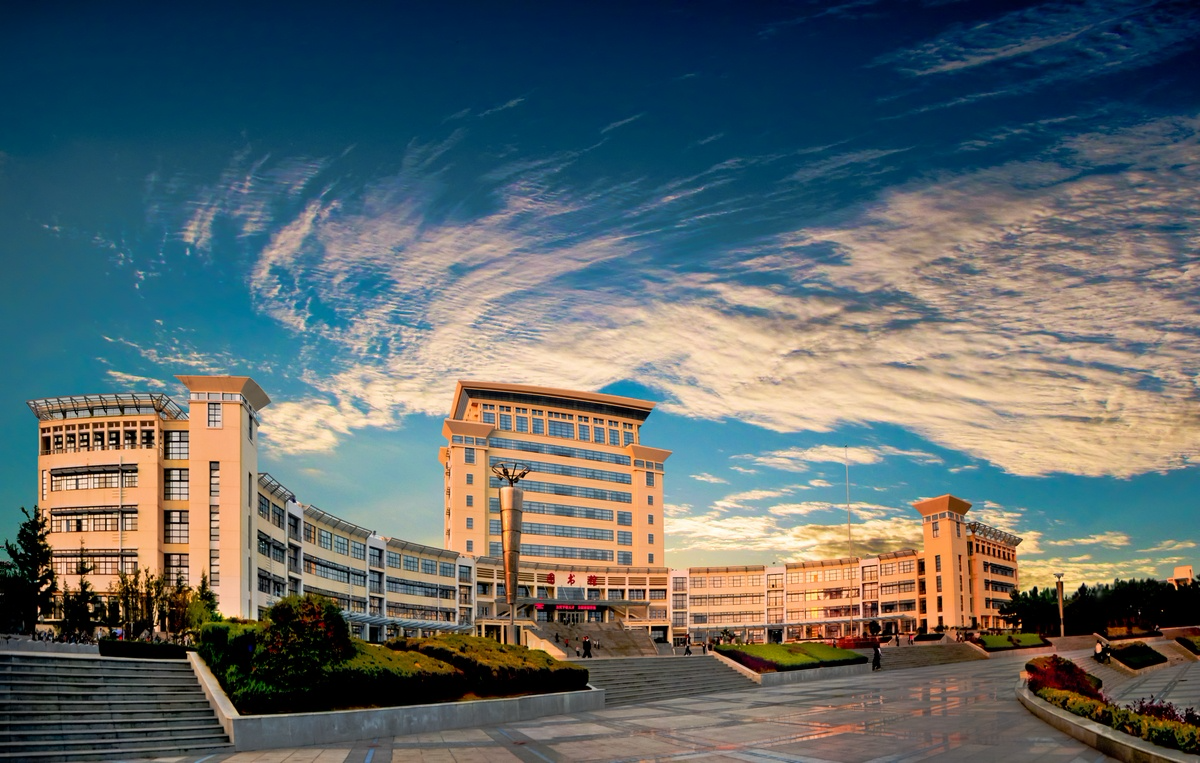 山东大学(威海)校园风景 - 山东大学(威海)继续教育